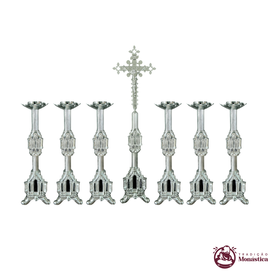 Conjunto de Castiçal de Vela e Cruz para Altar - Gótico - 7pçs Niquelado